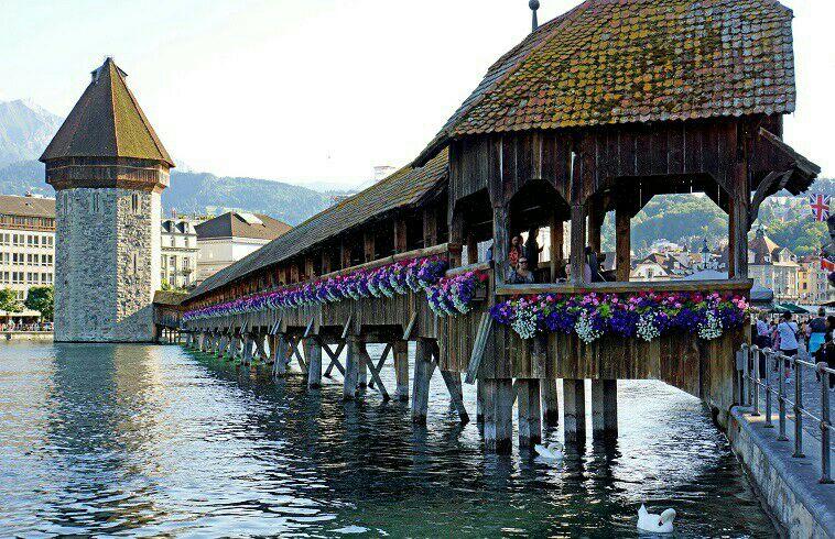 चैपल ब्रिज ल्यूसर्न, स्विट्जरलैंड